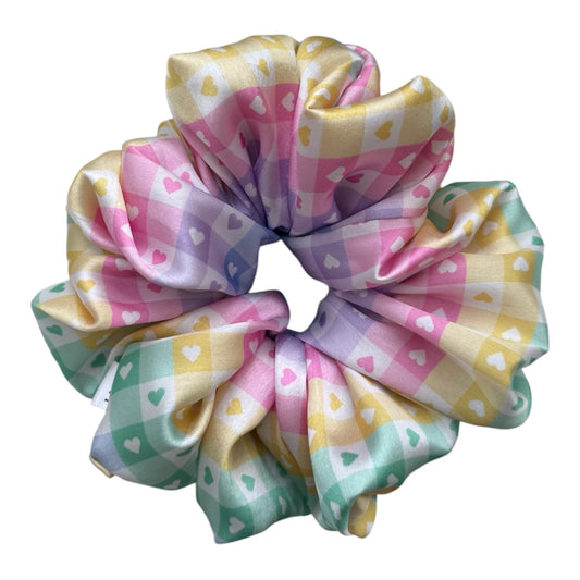 CANDY HEARTS SCRUNCHIE
