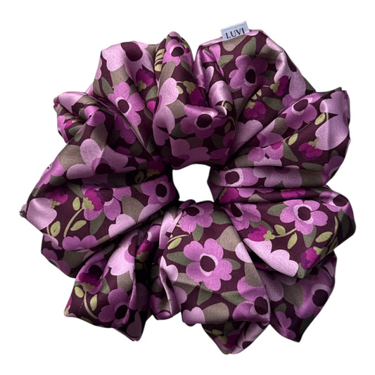 BERRY BLOOM SCRUNCHIE