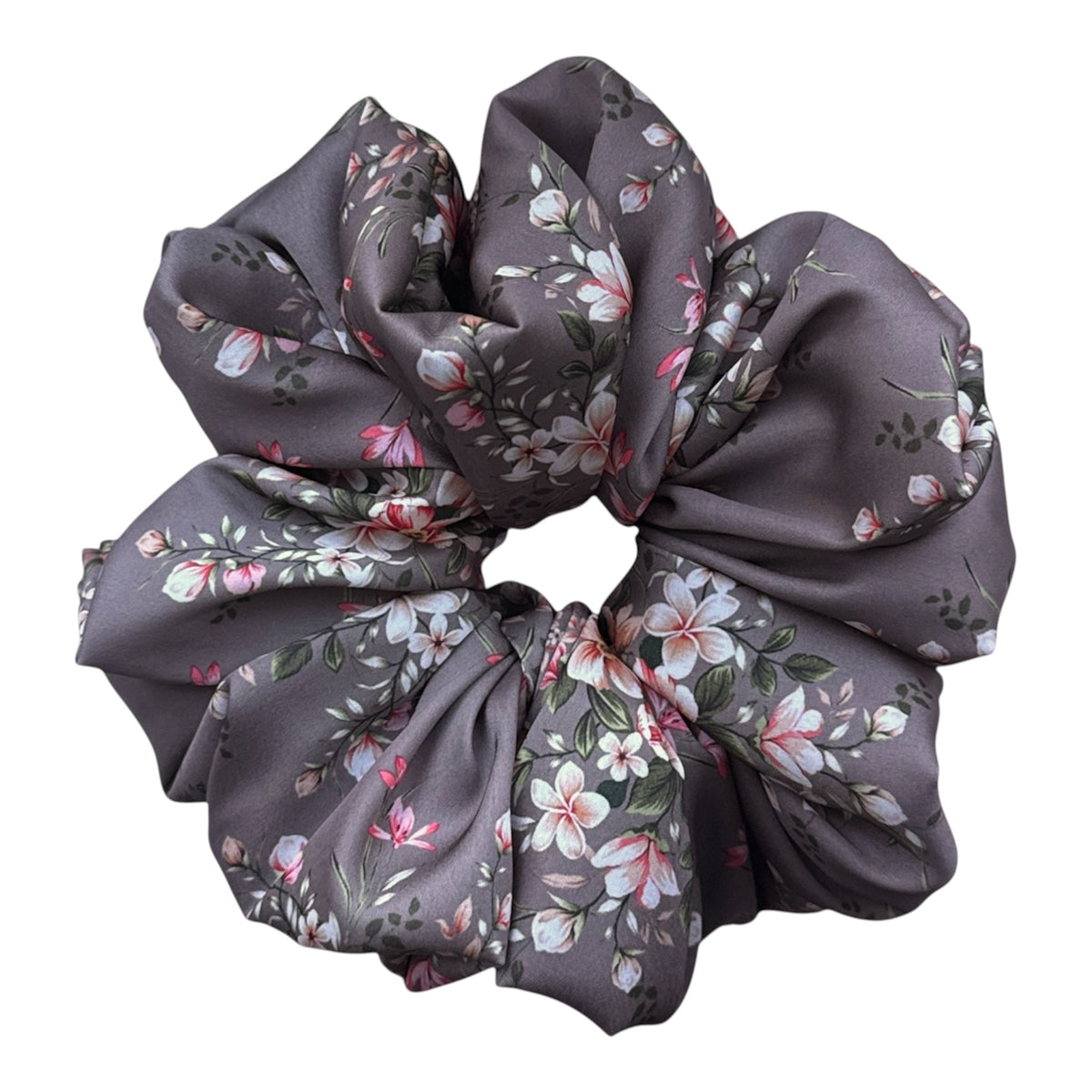 MAGNOLIA BLOOM SCRUNCHIE